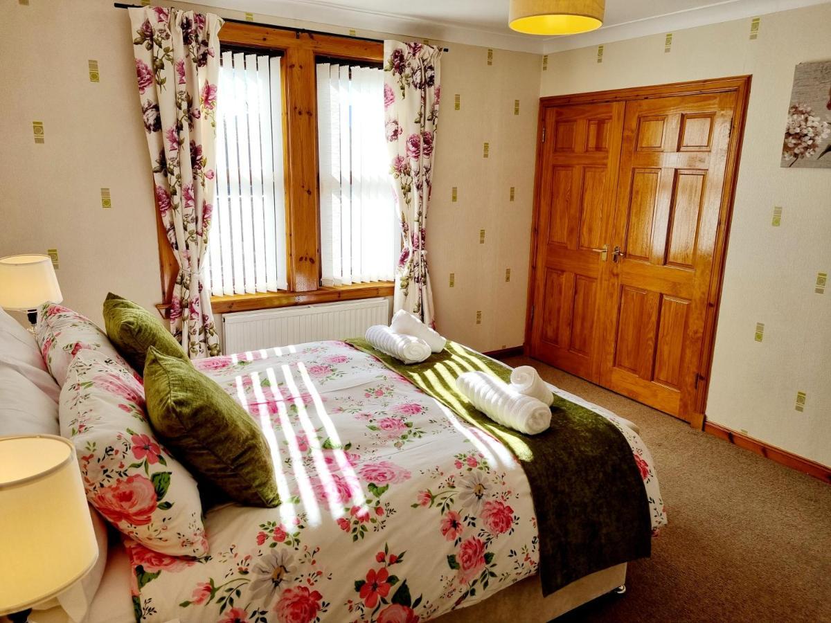 Inverness City 3 Bedroom House Free Parking Esterno foto