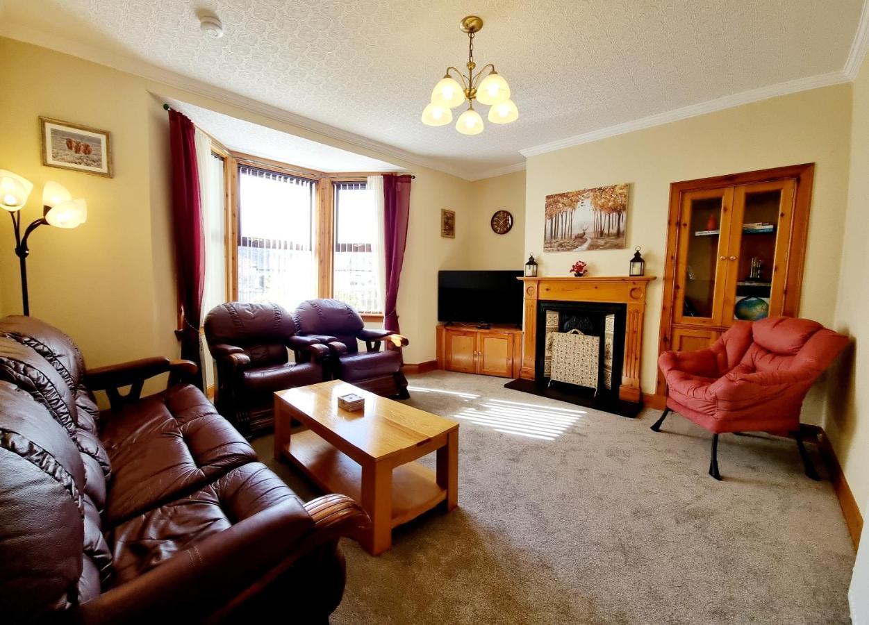 Inverness City 3 Bedroom House Free Parking Esterno foto