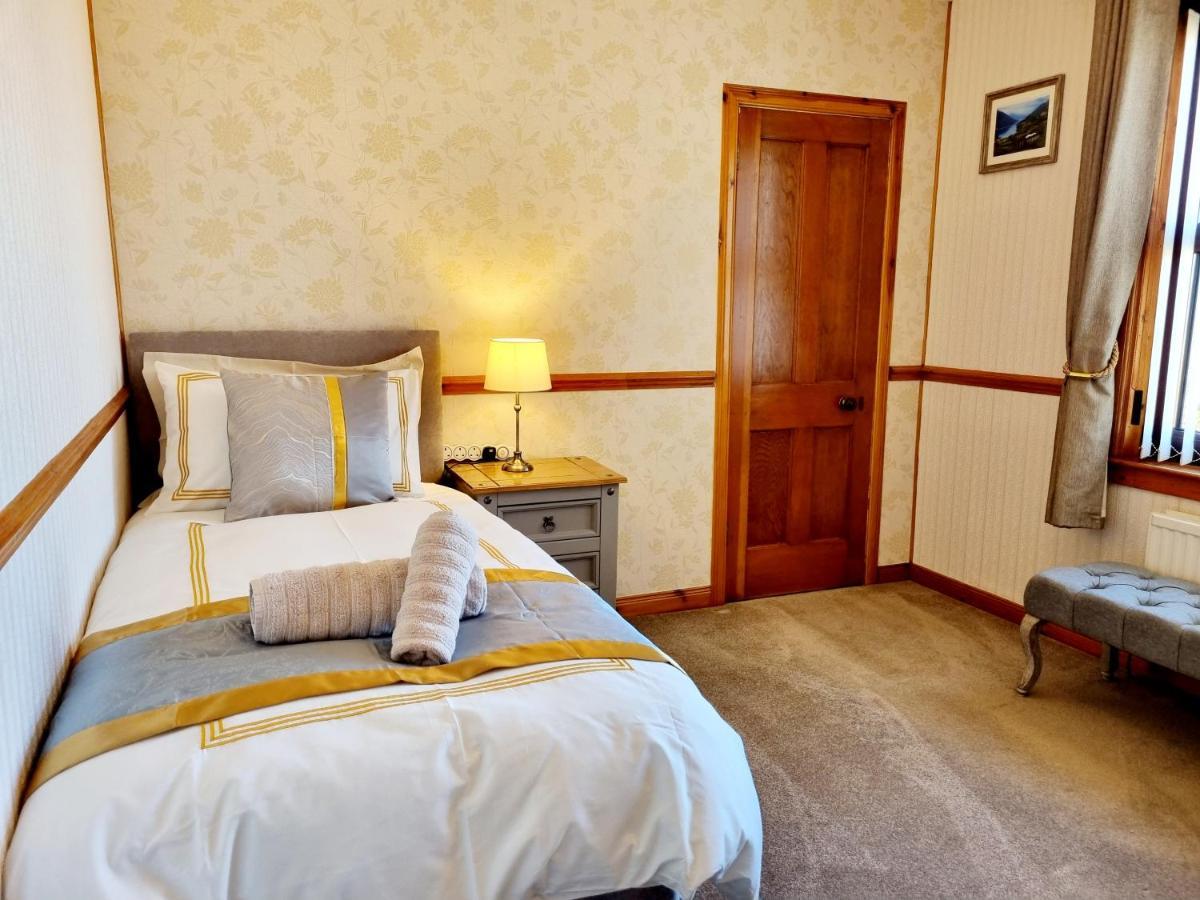 Inverness City 3 Bedroom House Free Parking Esterno foto