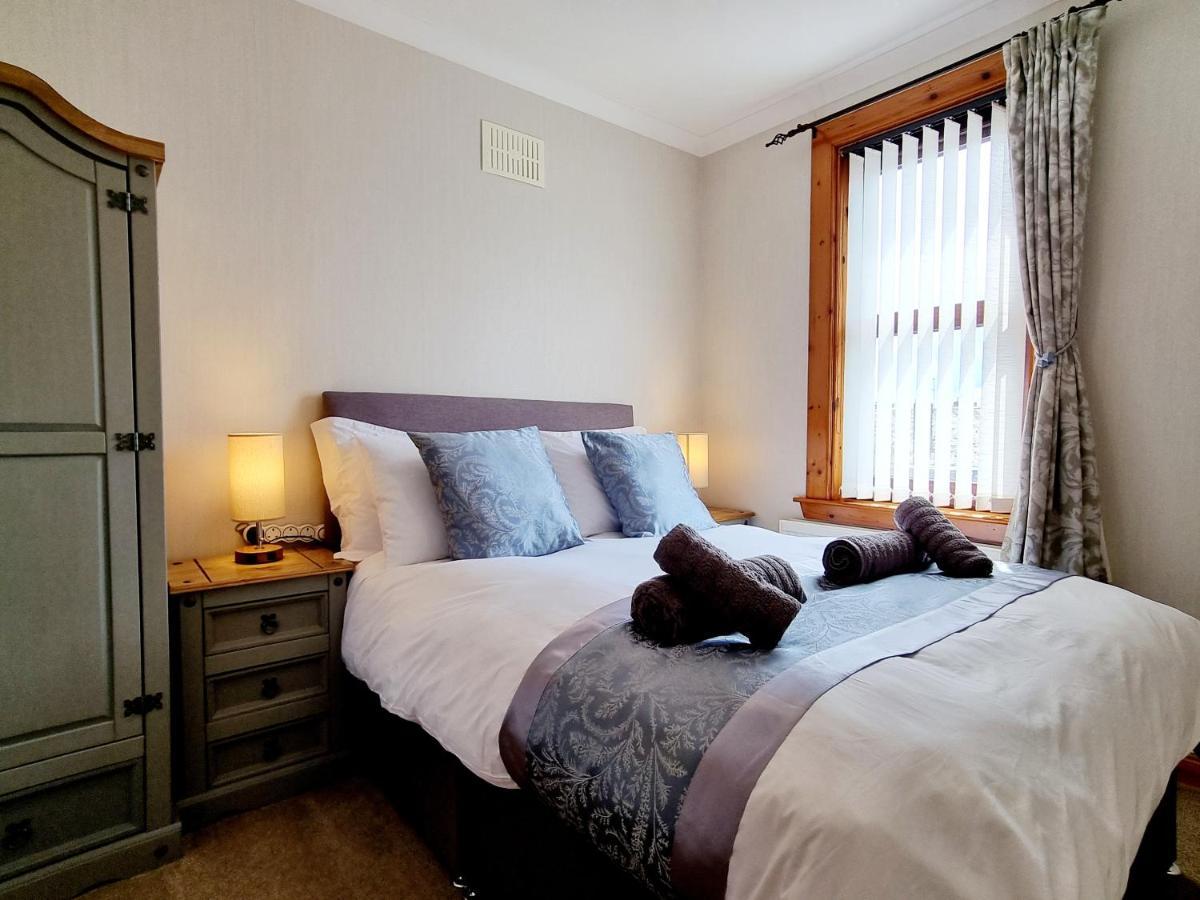 Inverness City 3 Bedroom House Free Parking Esterno foto